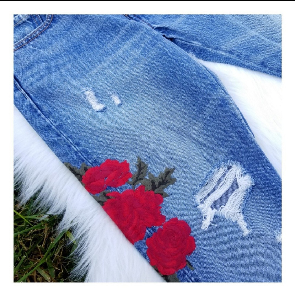Levi's 501 Floral Jeans - Picture 5 of 8